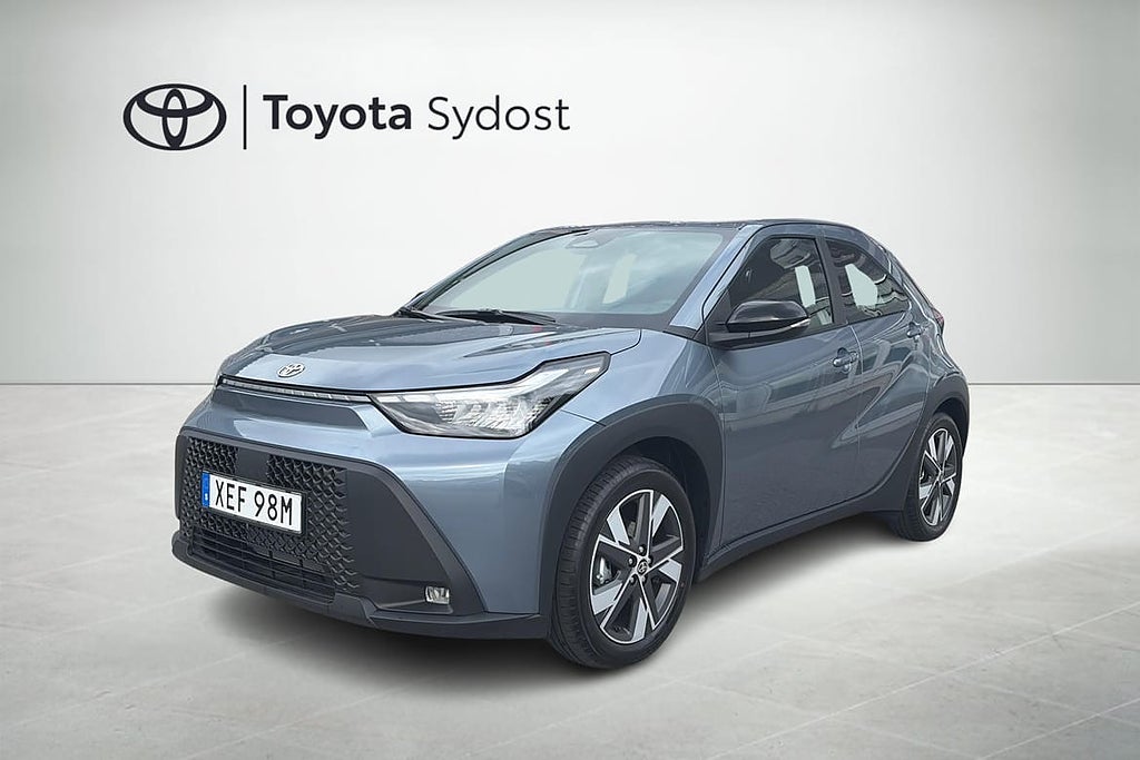 Toyota Aygo X Hybrid 1,5 Play Comfort Pack, Automat, Carp...