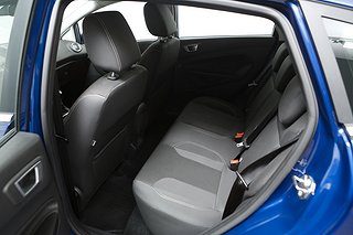Halvkombi Ford Fiesta 17 av 18