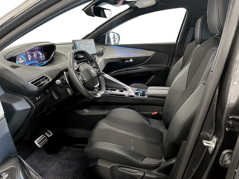 Bild på Peugeot 3008 GT 1.2 PT 130hk Aut B-KAMERA CARPLAY