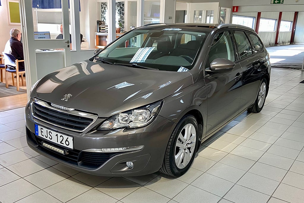 Peugeot 308 SW 1.2 PureTech 130 Active,  Drag, Pano, Gotlandsbil