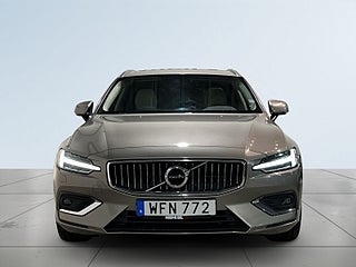 Volvo V60 D3 Aut Inscription Pano VoC Skinn Dvärm Kamera S/V-hjul – bild 2