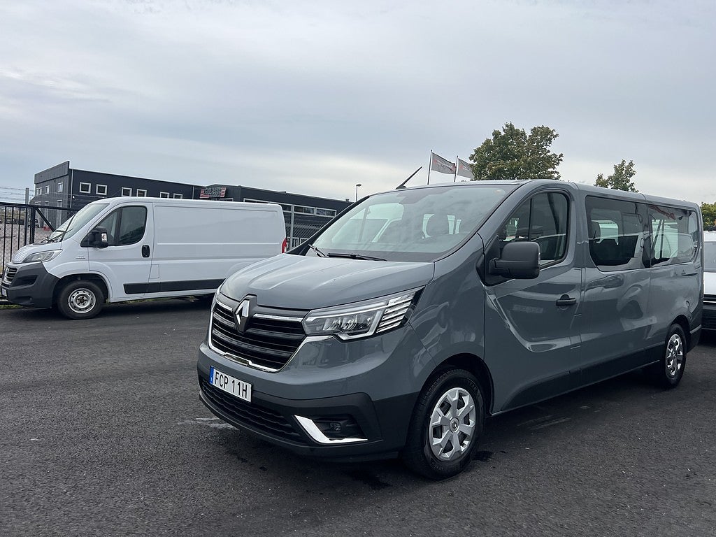 Renault Trafic Passenger L2 2.0 Blue dCi 150 Euro 6, bild 11