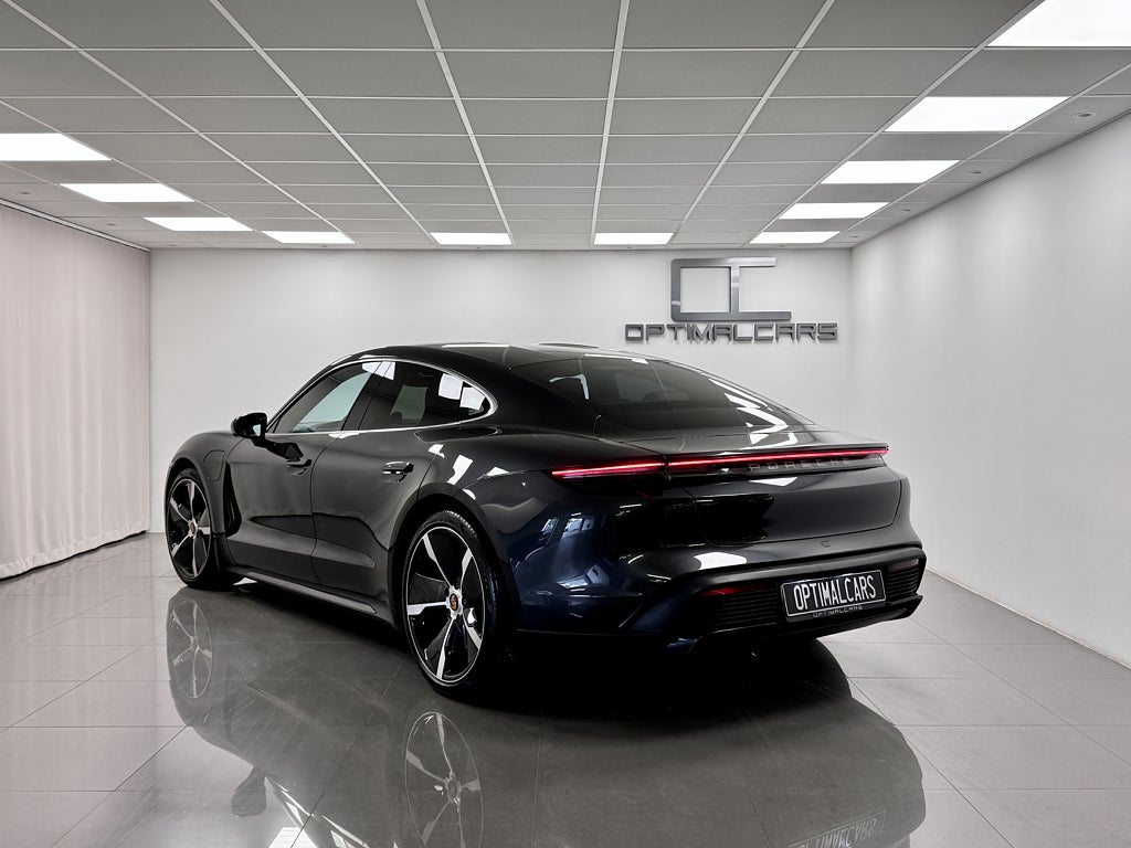 Porsche Taycan 2020 - miniatyr 9