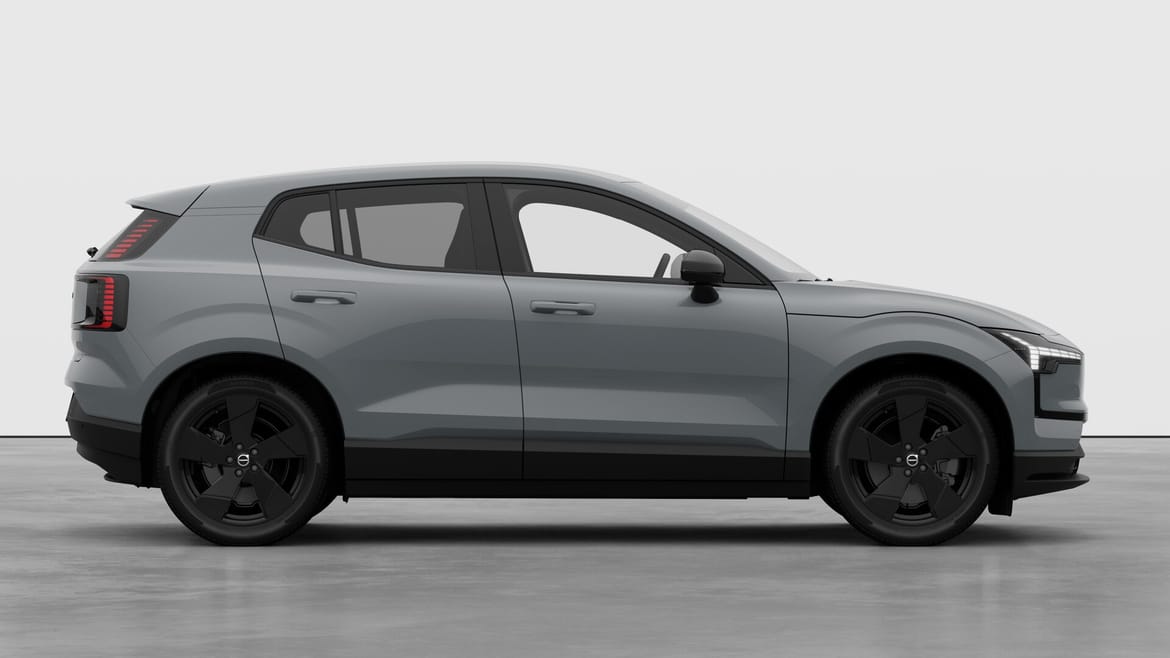 Volvo EX30 P8 AWD Plus Black Edition 2027, bild 4/10