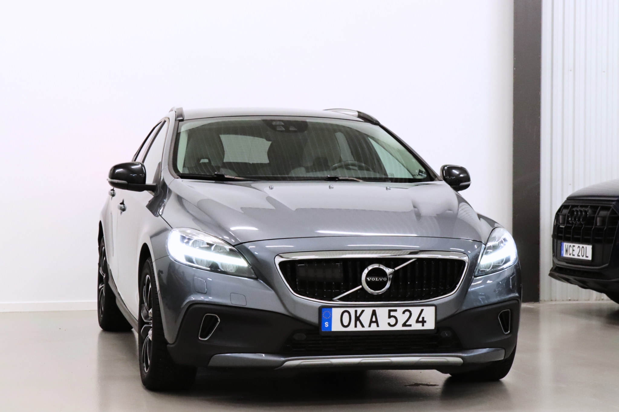 Volvo V40 Cross Country 2017, kuva 3/48