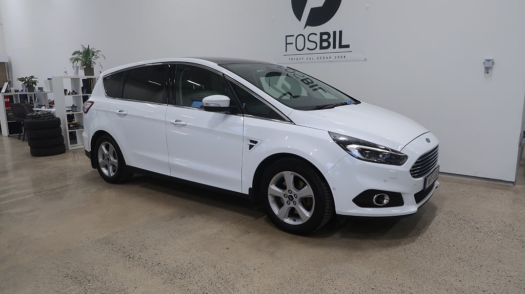 Ford S-Max 2.0 TDCi  Drag-Pano-Navi-Värmare-Rattvärme 7-sits