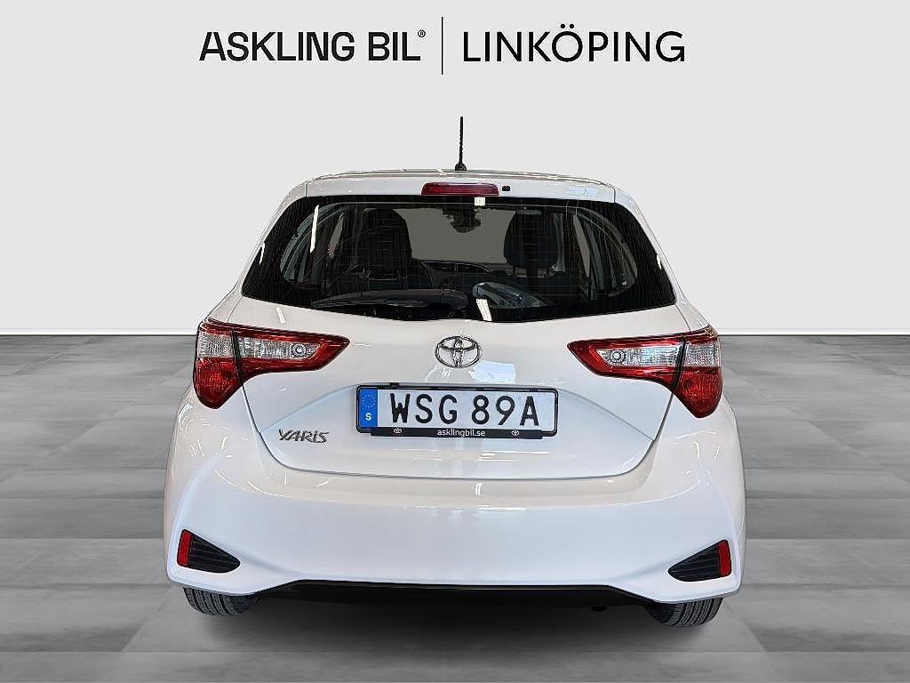 Toyota Yaris 2019 - miniatyr 4