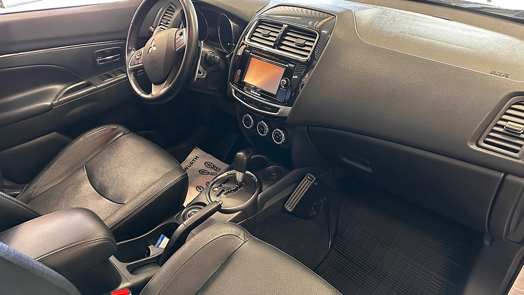 Mitsubishi ASX 2.2 Di-D 4WD Business, Automat, drag thumbnail