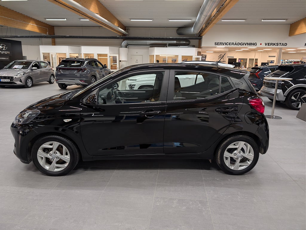 Hyundai i10 1.0 Essential Carplay/15" fälgar thumbnail