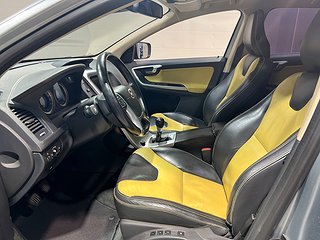 SUV Volvo XC60 12 av 20