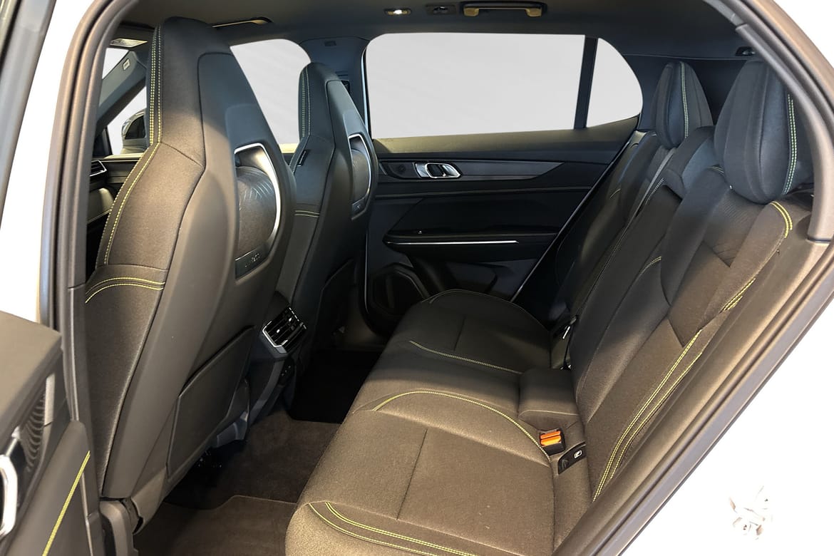 Lynk & Co 01 Core PHEV PL 3995kr/mån 2025, bild 7/46
