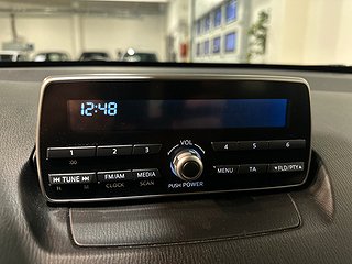 Mazda 2 1.5 SKYACTIV-G Mvärm Kamkedja Farthållare S/V-hjul