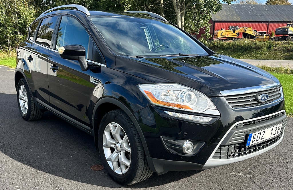 Ford Kuga 2.0 TDCi AWD Powershift Titanium Euro 5