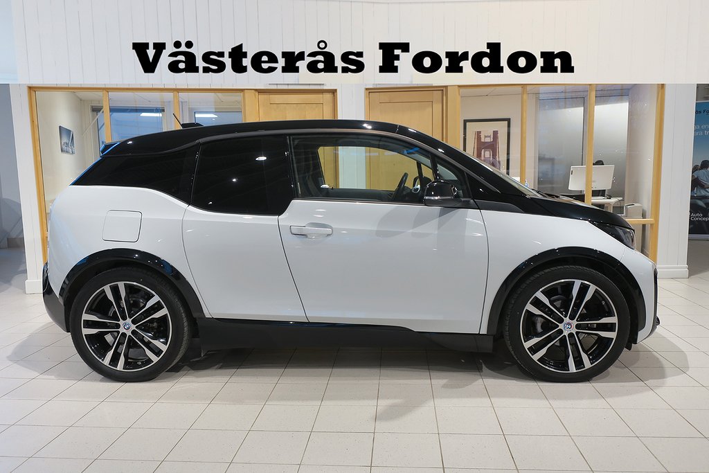 BMW i3s s 120 Ah Comfort Advanced Värmare Navi V-Hjul MOMS