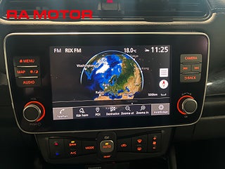 Halvkombi Nissan Leaf 12 av 16
