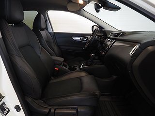 SUV Nissan Qashqai 11 av 21