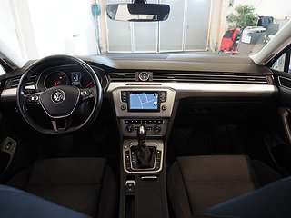 Kombi Volkswagen Passat 10 av 19