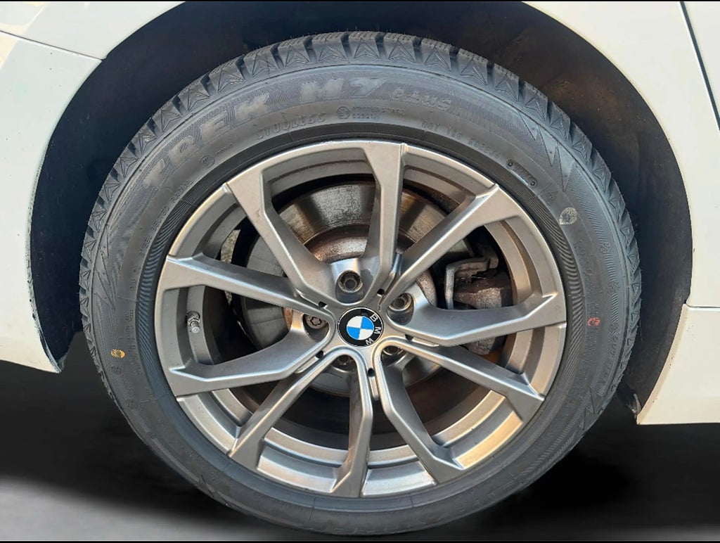 BMW 330e Sedan Steptronic Sport line - miniatyr 18