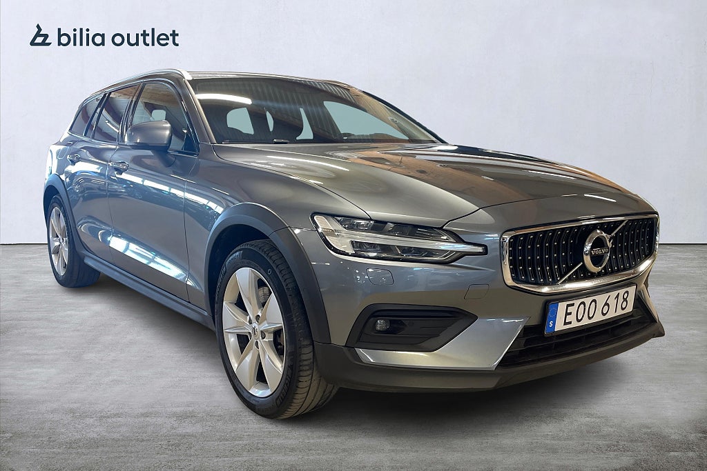Volvo V60 Cross Country D4 AWD Advance SE II Keyless / Backkamera / Navi / Drag