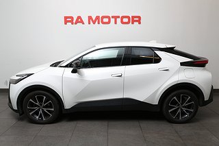 SUV Toyota C-HR 2 av 23