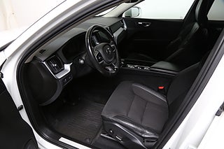 SUV Volvo XC60 11 av 28
