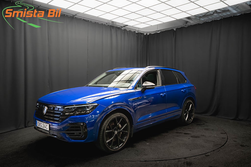 Volkswagen Touareg R eHybrid V6 TSI 4M PANO LUFT 22'' DRAG N-VISION MOMS