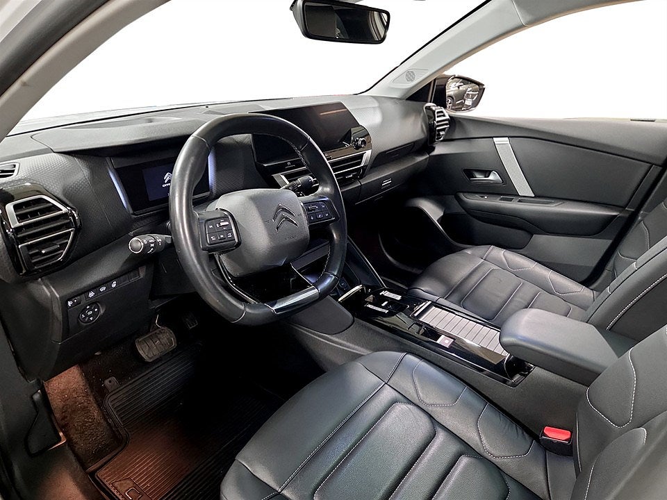 Bild på Citroën C4 Shine Exclusive 1.2 PT 130hk Aut - B-KAMERA, ELSTOL