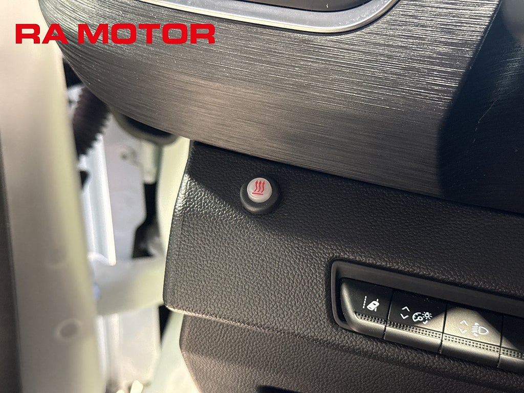 Nissan Primastar 2.0 dCi DCT| 9-sits | Moms | Värmare 2023