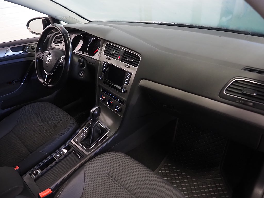 Volkswagen Golf SC 1.6 TDI 105hk DSG | Drag | Backkamera | 2014