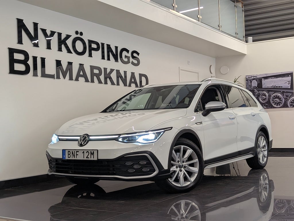 Volkswagen Golf Alltrack 2.0 TDI 200 hk 4Motion | Värmare | Kamera | IQ.Light