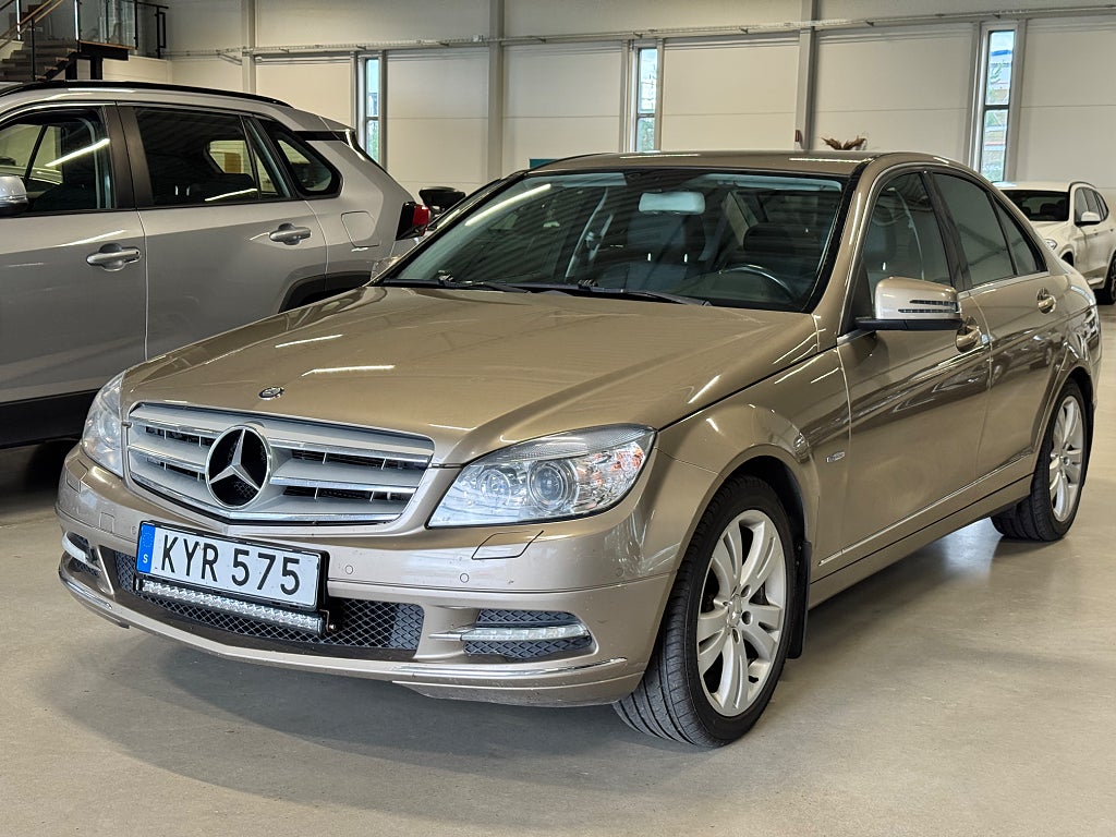 Mercedes-Benz C 200 CDI AUT DRAG MOTOR & KUPÉVÄRMARE S&V hjul Dubb