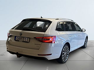 Skoda Superb Kombi 2.0 TDI 4×4 L&K Drag Dvärme CANTON B-kamera S&V – bild 6