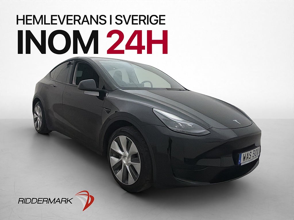 Tesla Model Y Standard Range RWD MOMS Dragkrok Svensksåld