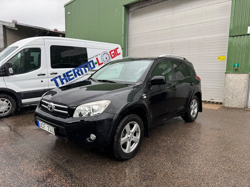 Toyota RAV4 2.2 D-CAT 4x4 Euro 4