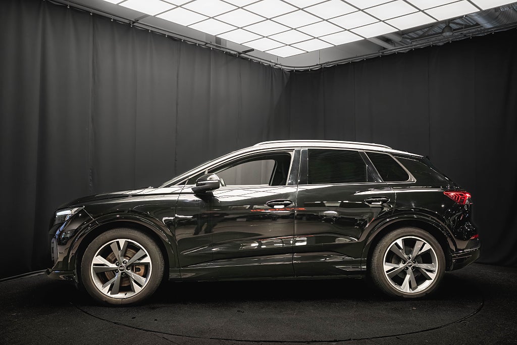 Audi Q4 e-tron 45 QUATTRO ADVANCED DRAG 360° 20' 94.3%SoH 1-ÄGARE MOM