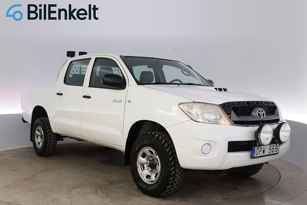Toyota Hilux Dubbelhytt 2.5 4X4 Manuell Drag Webasto