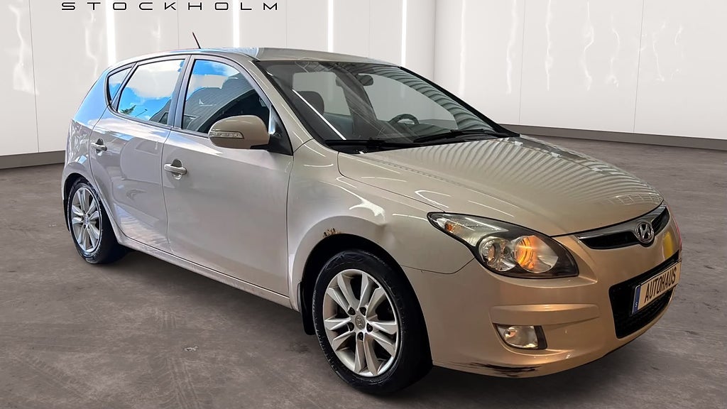 Hyundai i30 1.6 CRDi Dragkrok Nybytt koppling Svensksåld