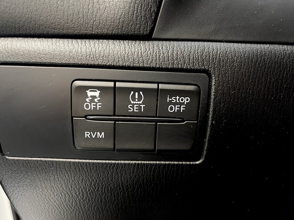 Bild på Mazda 3 Sport 2.0 Skyactive-G 120hk Aut BACKSENSORER NAVI