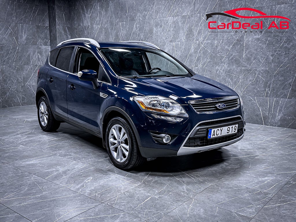 Ford Kuga 2.0 TDCi AWD 140hk Titanium Värmare Skinn Kamera Navi