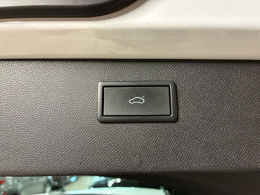 CUPRA Formentor VZ e-Hybrid DSG Sequential, 6-trins, 245ps, 2024