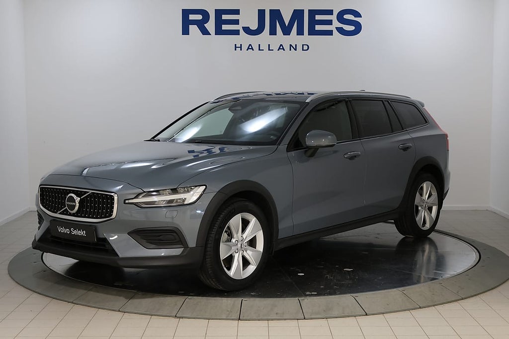 Volvo V60 Cross Country B4 AWD Diesel Core