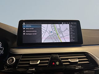 BMW 530e xDrive Touring MOMS Drag Kamera Rattvärme Navi S&V-däck