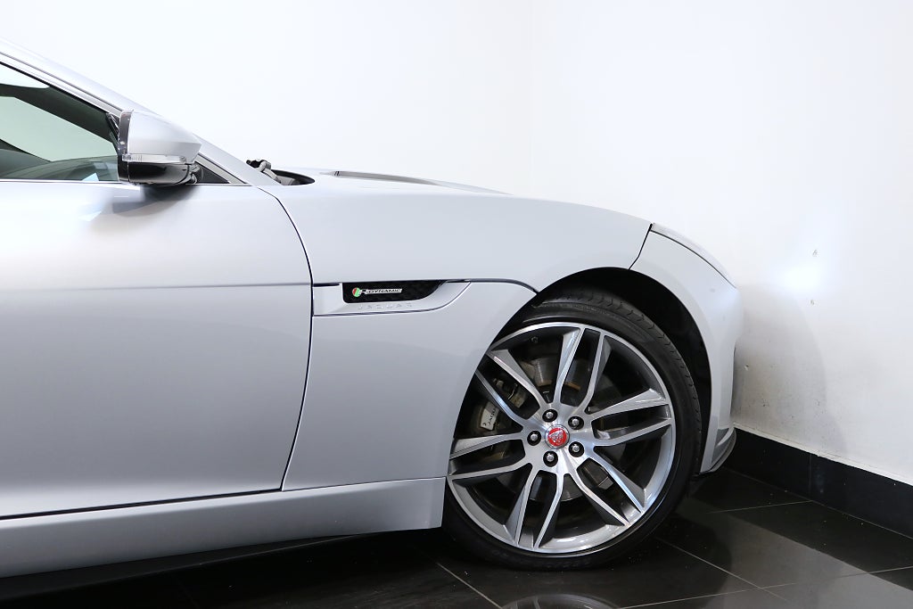 Jaguar F-Type 2019 - miniatyr 24