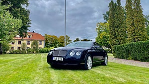 Bentley Continental GT har en sexliters W12-motor på 560 hästkrafter.  