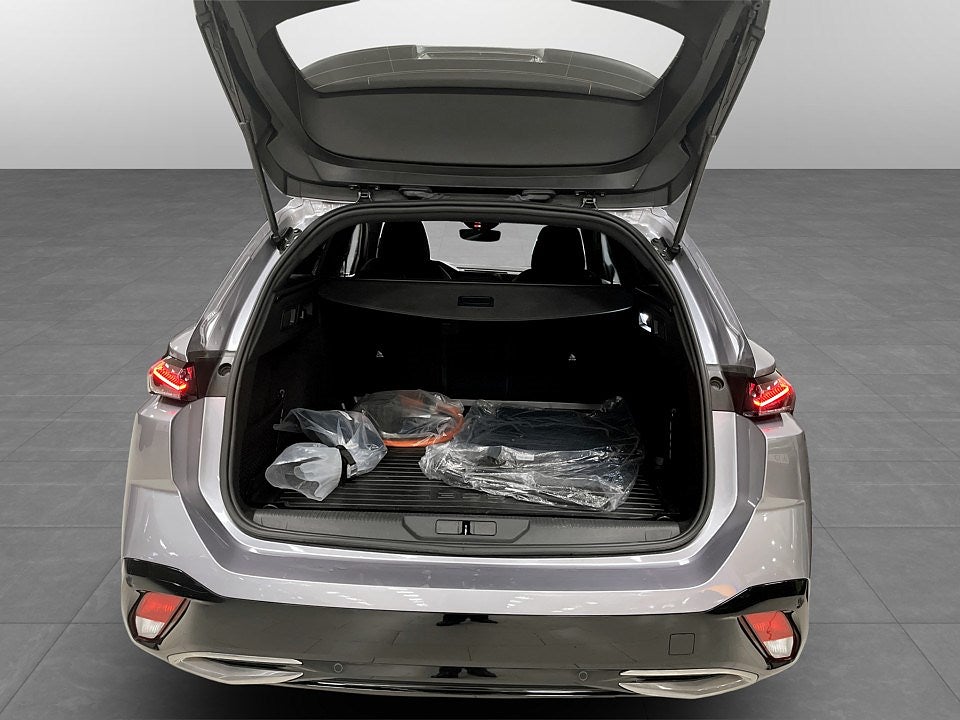 Bild på Peugeot 308 SW GT Hybrid 225hk Aut - DRAG, B-KAMERA