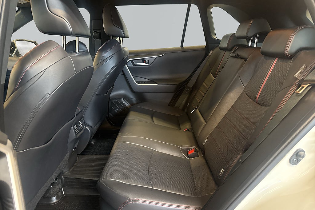 Toyota RAV4 2021