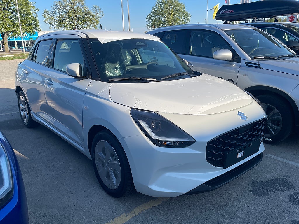 Suzuki Swift 1.2 82 hk Hybrid Select CVT