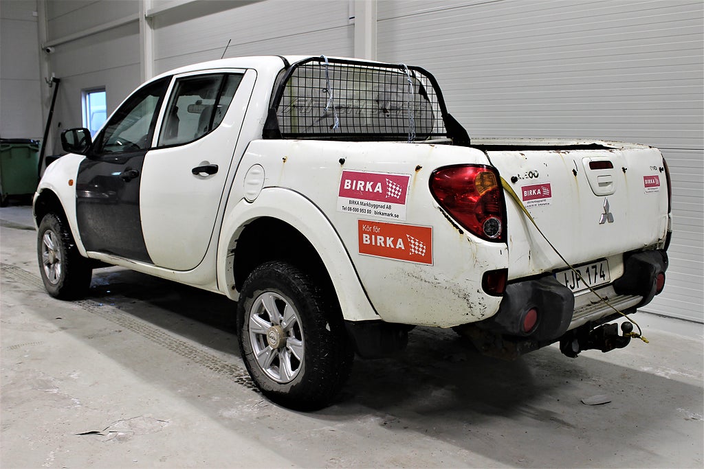 Mitsubishi l200 kb4t