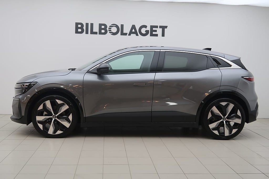 Renault Mégane E-TECH Techno 60kWh 220 360°/Nav/Värmep...