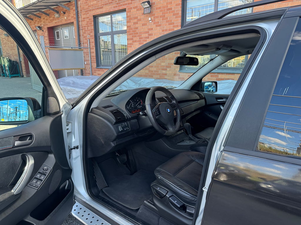 BMW X5 3.0d Automatic, 6-trins, 218ps, 2004